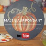 Malen auf Fondant - Kürbis mit Aquarelltechnik auf schwarzem Fondant gemalt